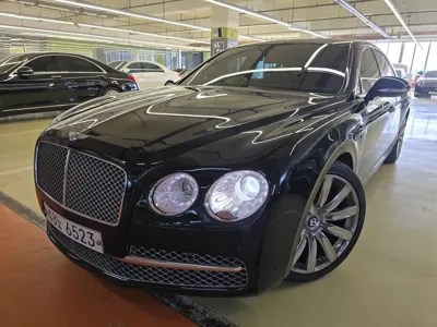 Bentley Flying Spur · 2018 год