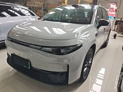 Leapmotor Leapmotor C10 · 2025 год