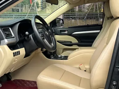Toyota Highlander 2019, 89000 км, за 99800 CNY - фото 20
