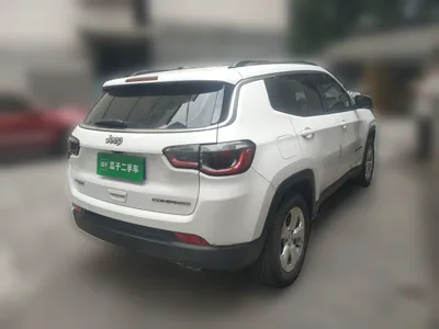 Jeep Compass 2020, 13600 км, за 62833.63 CNY
