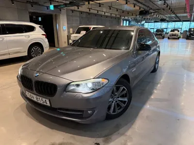 BMW 5-Series · 2012 год