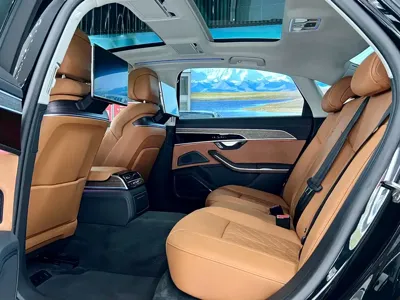 Audi A8 2025, 9000 км, за 700300 CNY - фото 10