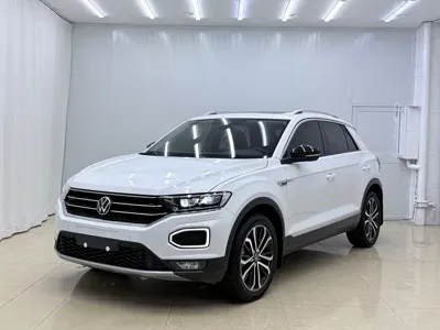 Volkswagen T-Roc · 2022 год