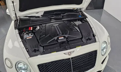 Bentley Bentayga 2019, 93876 км, за 93000000 KRW - фото 6