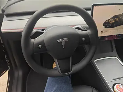 Tesla Model Y 2024, 25700 км, за 184000 CNY - фото 15