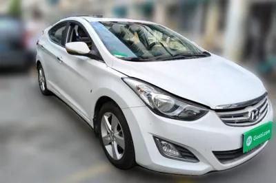 Hyundai Elantra (5th Generation 2012, 98000 км, за 21420.4 CNY