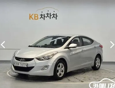 Hyundai Avante · 2012 год
