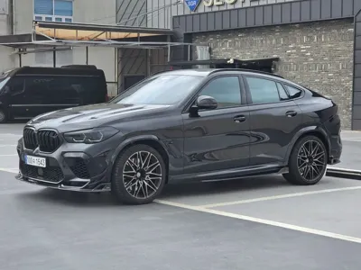 BMW X6M · 2023 год
