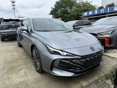 MG MG7 2023, 23000 км, за 70900 CNY