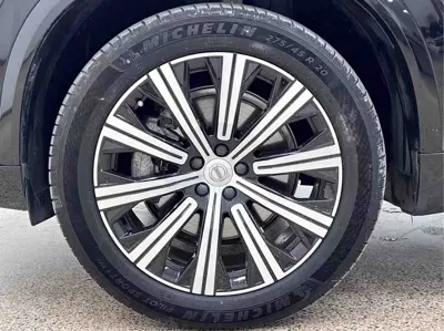 Volvo XC90 2019, 105000 км, за 166000 CNY
