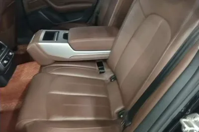 Audi A6L 2018, 164800 км, за 129895.6 CNY - фото 20