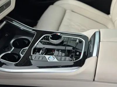 BMW X5 2025, 5100 км, за 119000000 KRW - фото 9