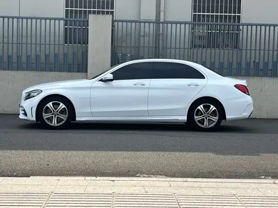 Mercedes-Benz C-Class 2020, 100000 км, за 105000 CNY - фото 7