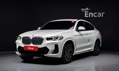 BMW X4 · 2022 год