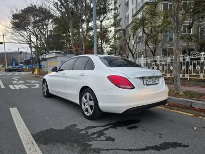 Mercedes-Benz C-Class 2017, 92760 км, за 13900000 KRW