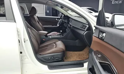 Kia K5 2018, 177570 км, за 9200000 KRW - фото 11
