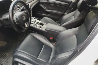 Honda Accord 2018, 155800 км, за 85409.69 CNY - фото 12