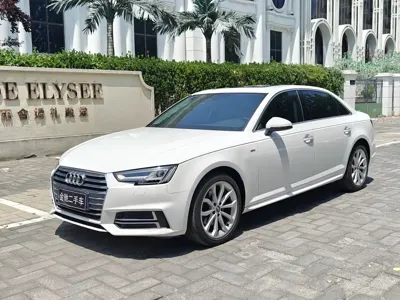 Audi A4L · 2018 год