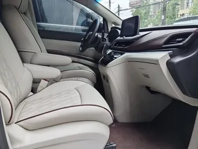 Buick GL8 2021, 80000 км, за 88800 CNY - фото 10