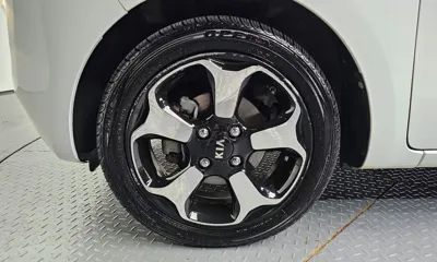 Kia Ray 2017, 126930 км, за 7900000 KRW - фото 5