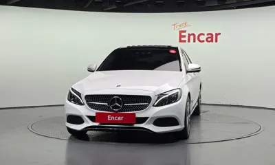 Mercedes-Benz C-Class 2018, 115234 км, за 18100000 KRW