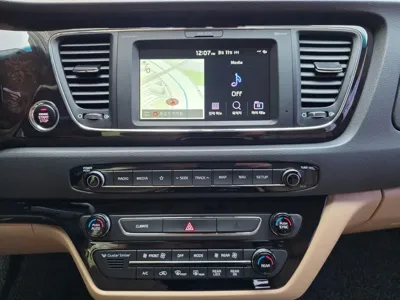 Kia Canival 2019, 193108 км, за 12900000 KRW - фото 13