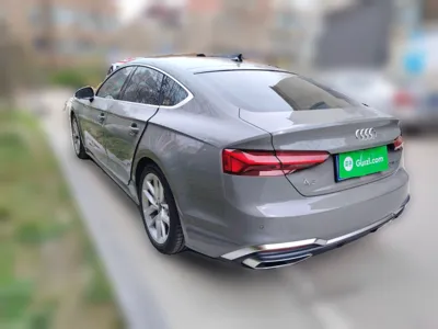 Audi A5 2021, 4900 км, за 218004.08 CNY