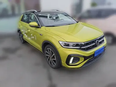 Volkswagen T-Roc 2023, 29800 км, за 94300 CNY - фото 7