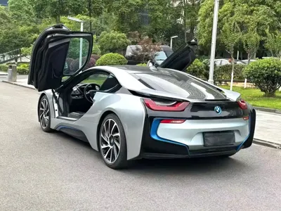 BMW i8 2018, 120000 км, за 339799 CNY - фото 9