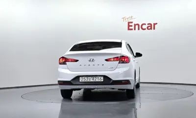 Hyundai Avante 2020, 179814 км, за 9900000 KRW