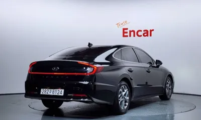 Hyundai Sonata 2022, 43923 км, за 21990000 KRW - фото 2