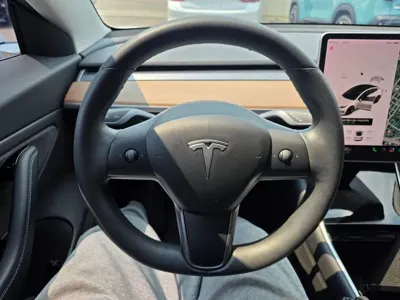 Tesla Model 3 2020, 164000 км, за 20300000 KRW