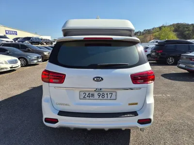 Kia Canival 2019, 100500 км, за 24000000 KRW
