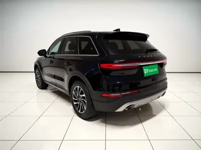 Lincoln Corsair 2021, 48700 км, за 89900 CNY
