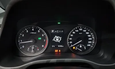 Hyundai Avante 2018, 76165 км, за 10900000 KRW - фото 8