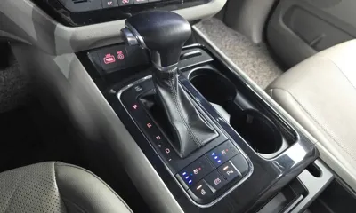 Kia Canival 2018, 160519 км, за 9900000 KRW - фото 9