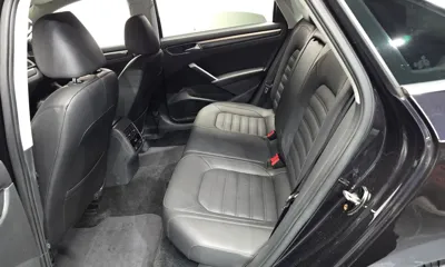 Volkswagen Passat 2018, 88377 км, за 9900000 KRW - фото 11