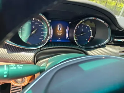 Maserati Quattroporte 2016, 80500 км, за 32000000 KRW - фото 4