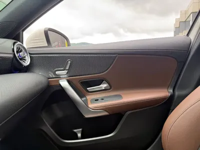 Mercedes-Benz A-Class 2019, 46000 км, за 88000 CNY - фото 28