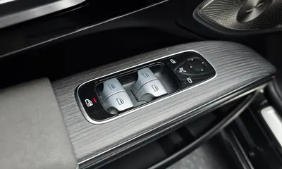 Mercedes-Benz EQS 2023, 65837 км, за 77900000 KRW - фото 14