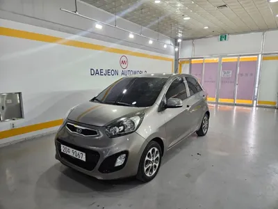Kia Morning 2012, 163052 км, за 3000000 KRW
