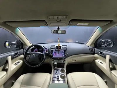Toyota Highlander 2014, 236000 км, за 39800 CNY - фото 9