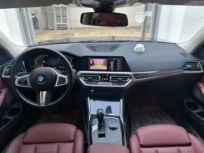 BMW 3 Series 2021, 90000 км, за 125800 CNY - фото 17