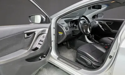 Hyundai Avante 2014, 143051 км, за 4300000 KRW - фото 10