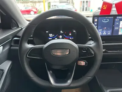 Geely Emgrand 2026, 2000 км, за 54800 CNY - фото 14