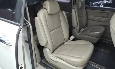 Kia Canival 2017, 199321 км, за 6900000 KRW - фото 12