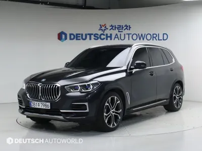 BMW X5 · 2022 год