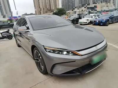BYD Han 2024, 44000 км, за 137200 CNY