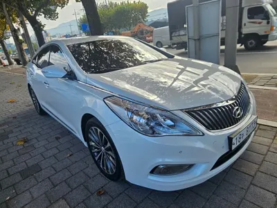 Hyundai Grandeur 2013, 142430 км, за 6500000 KRW