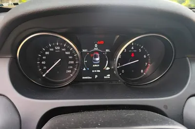 Land Rover Discovery Sport 2018, 44700 км, за 91507.46 CNY - фото 14